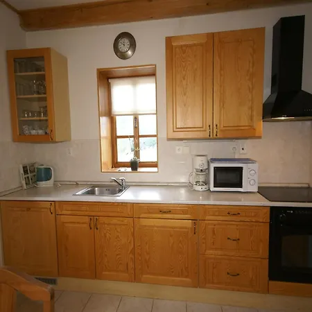 度假居 In With Garden, Cleaning Included