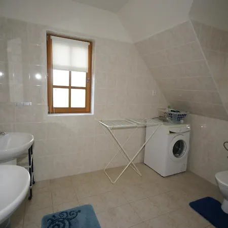 Peaceful Mountain Stay, Cleaning Included Semesterbostad *