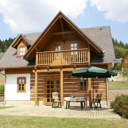 Peaceful Mountain Stay, Cleaning Included