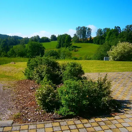 In With Garden, Cleaning Included Stupná
