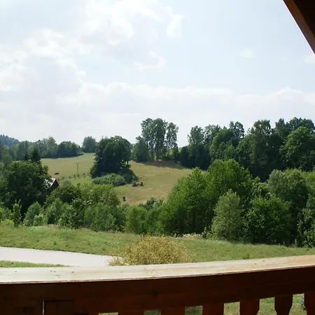 Peaceful Mountain Stay, Cleaning Included Semesterbostad